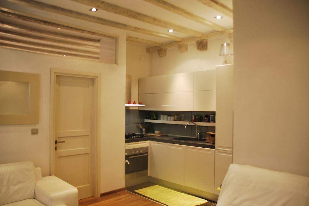 Apartment Laurus ドゥブロブニク エクステリア 写真